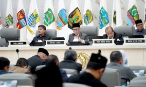 ketua dprd